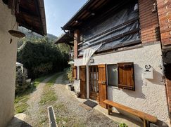 Casa Bi/Trifamiliare in Residenziale