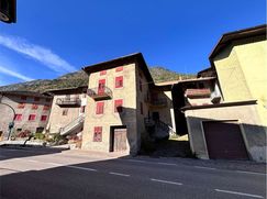 Casa Bi/Trifamiliare in Residenziale