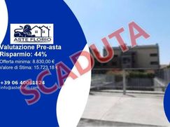 Box/posto auto in Residenziale