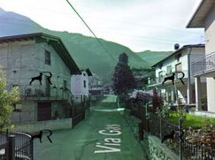 Casa Bi/Trifamiliare in Residenziale