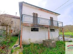 Casa Bi/Trifamiliare in Residenziale