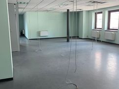 Ufficio in Commerciale