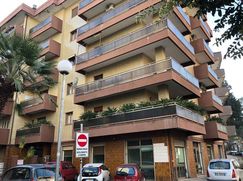 Ufficio in Commerciale