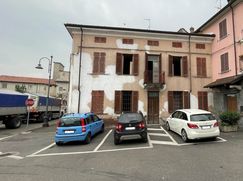 Casa Bi/Trifamiliare in Residenziale