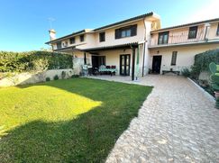 Villa in Residenziale