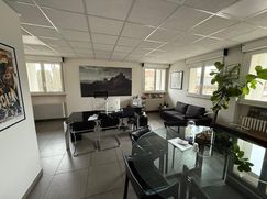 Ufficio in Commerciale