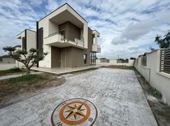 Casa Bi/Trifamiliare in Residenziale