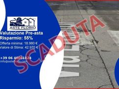 Box/posto auto in Residenziale