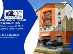 Box/posto auto in Residenziale