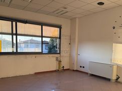 Ufficio in Commerciale