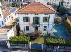 Villa in Residenziale