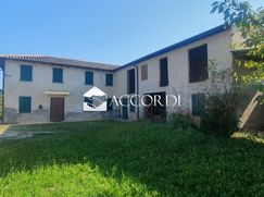 Rustico/Casale in Residenziale