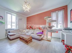 Casa Bi/Trifamiliare in Residenziale