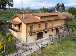 Villa in Residenziale