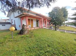 Casa indipendente in Residenziale