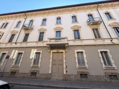Ufficio in Commerciale