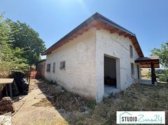 Casa Bi/Trifamiliare in Residenziale