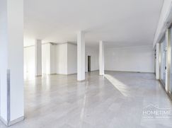 Negozio/Locale commerciale in Commerciale