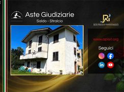 Casa Bi/Trifamiliare in Residenziale