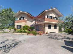Villa in Residenziale