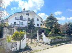 Villa in Residenziale