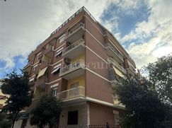 Negozio/Locale commerciale in Commerciale