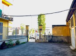 Negozio/Locale commerciale in Commerciale