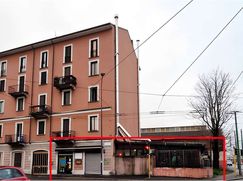 Negozio/Locale commerciale in Commerciale