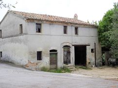 Casa Bi/Trifamiliare in Residenziale