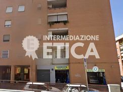 Negozio/Locale commerciale in Commerciale