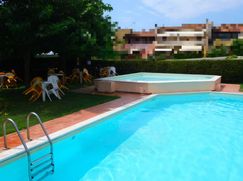 Casa Bi/Trifamiliare in Residenziale