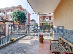 Casa Bi/Trifamiliare in Residenziale