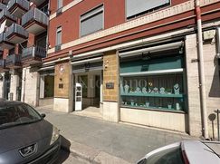 Negozio/Locale commerciale in Commerciale