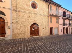 Casa Bi/Trifamiliare in Residenziale