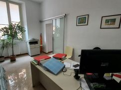 Ufficio in Commerciale