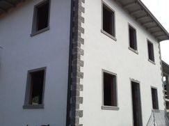 Casa Bi/Trifamiliare in Residenziale