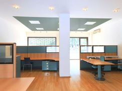 Ufficio in Commerciale