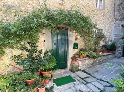 Casa Bi/Trifamiliare in Residenziale