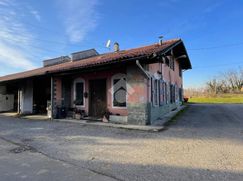 Casa Bi/Trifamiliare in Residenziale