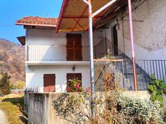 Casa Bi/Trifamiliare in Residenziale