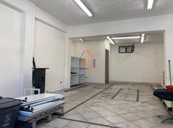 Negozio/Locale commerciale in Commerciale