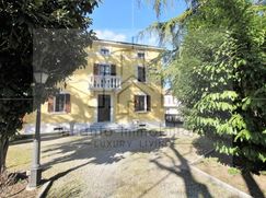 Villa in Residenziale