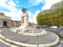 Negozio/Locale commerciale in Commerciale