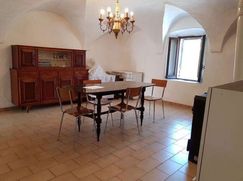 Casa Bi/Trifamiliare in Residenziale