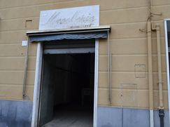 Negozio/Locale commerciale in Commerciale
