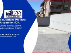 Box/posto auto in Residenziale