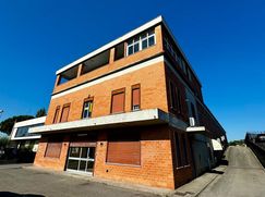 Capannone in Commerciale