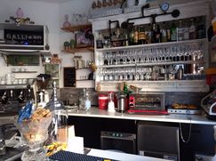 Negozio/Locale commerciale in Commerciale