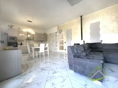 Casa Bi/Trifamiliare in Residenziale