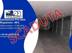 Box/posto auto in Residenziale